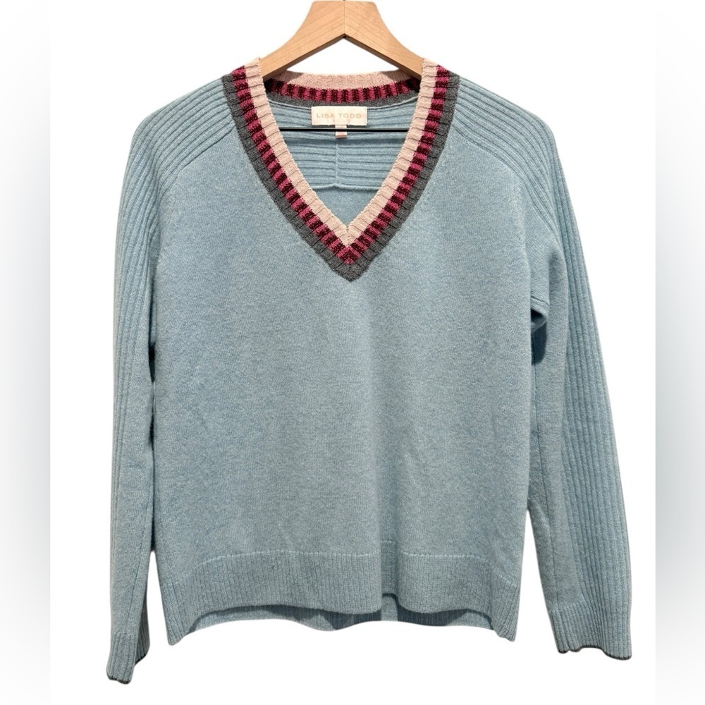 Lisa Todd 100% Cashmere V-Neck Sweater XS – Light Blue w/ Pink & Grey Trim EUC